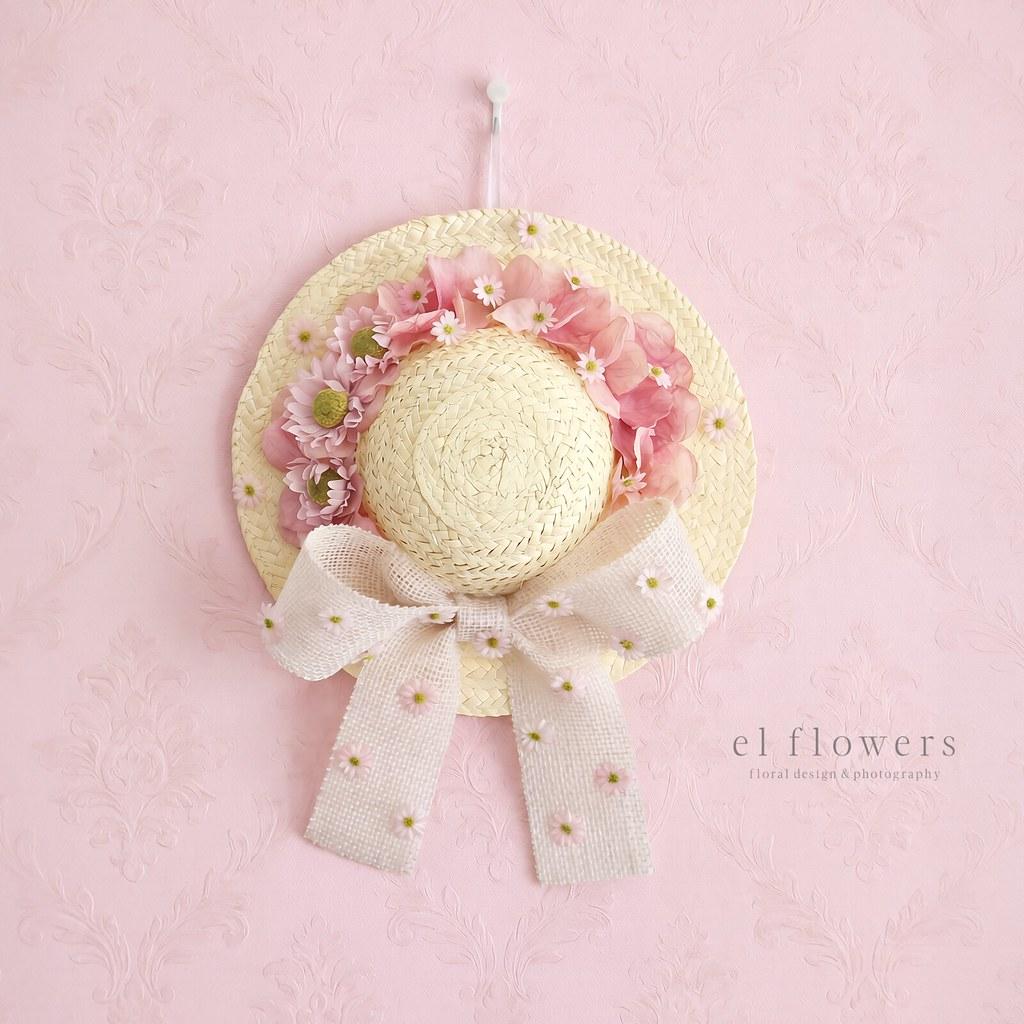 【初夏の壁飾り】 ピンク紫陽花と小花の麦わら帽子リース ❁ 大人可愛いフレンチカントリーインテリア｜受注制作 | 2枚目