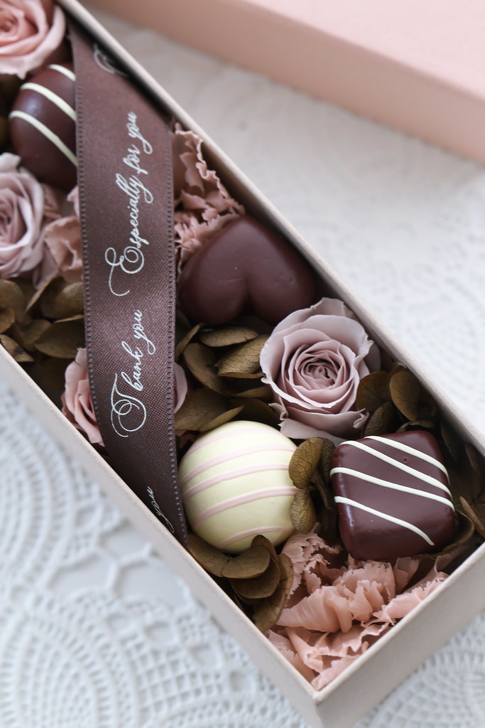 チョコレートボックス*pink【フラワーバレンタイン】 | el flowers 
